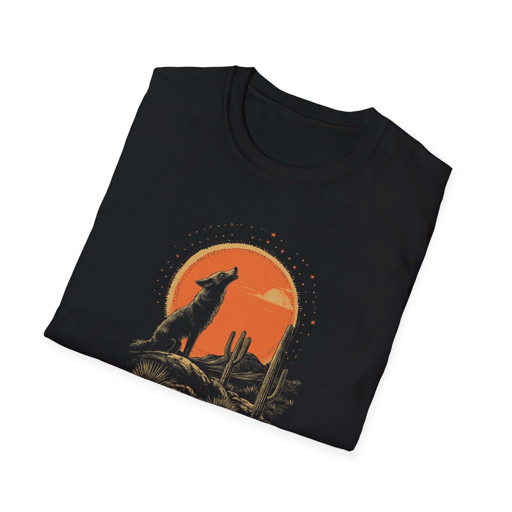 Howling Coyote Vintage T-Shirt | Boho Desert Tee, Nature Lover Gift, Unisex Graphic Shirt, Outdoor Adventure Apparel, Perfect for Travel